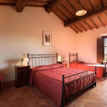 Casa Di Mezzo - Podere Ampella モンタルチーノ