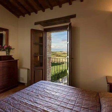 Casa Di Mezzo - Podere Ampella リゾート *