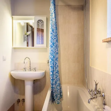 Casa Di Mezzo - Podere Ampella
